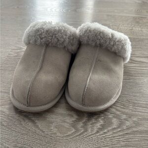 UGG Grey Scuffette II Slippers, Women’s Size 6